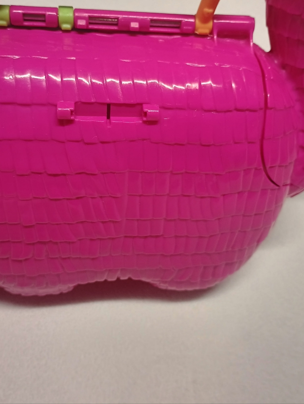 Mattel Polly Pockets Pink Flamingo Shaped Toy Purse - Picture 4 of 9